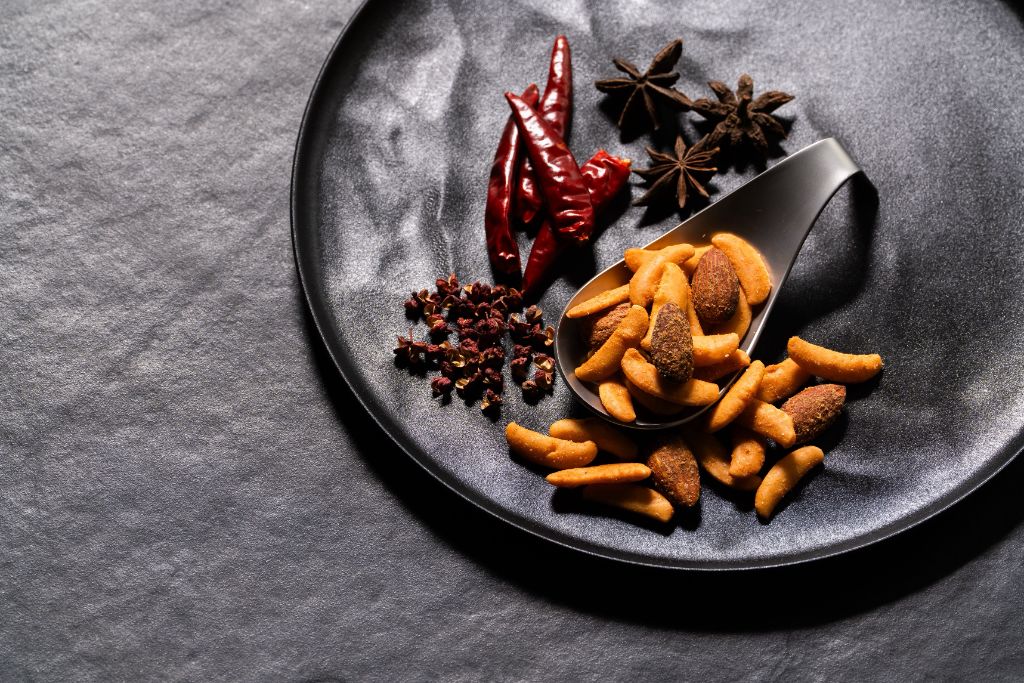 花椒チリ 柿の種