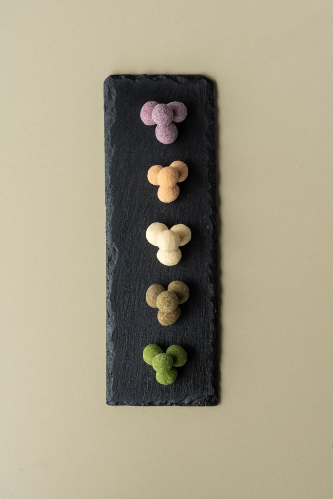 豆菓子5種のラインナップ